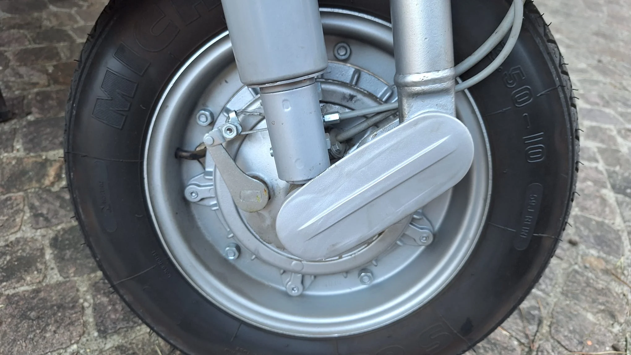 Vespa P125X 1979 — foto 11