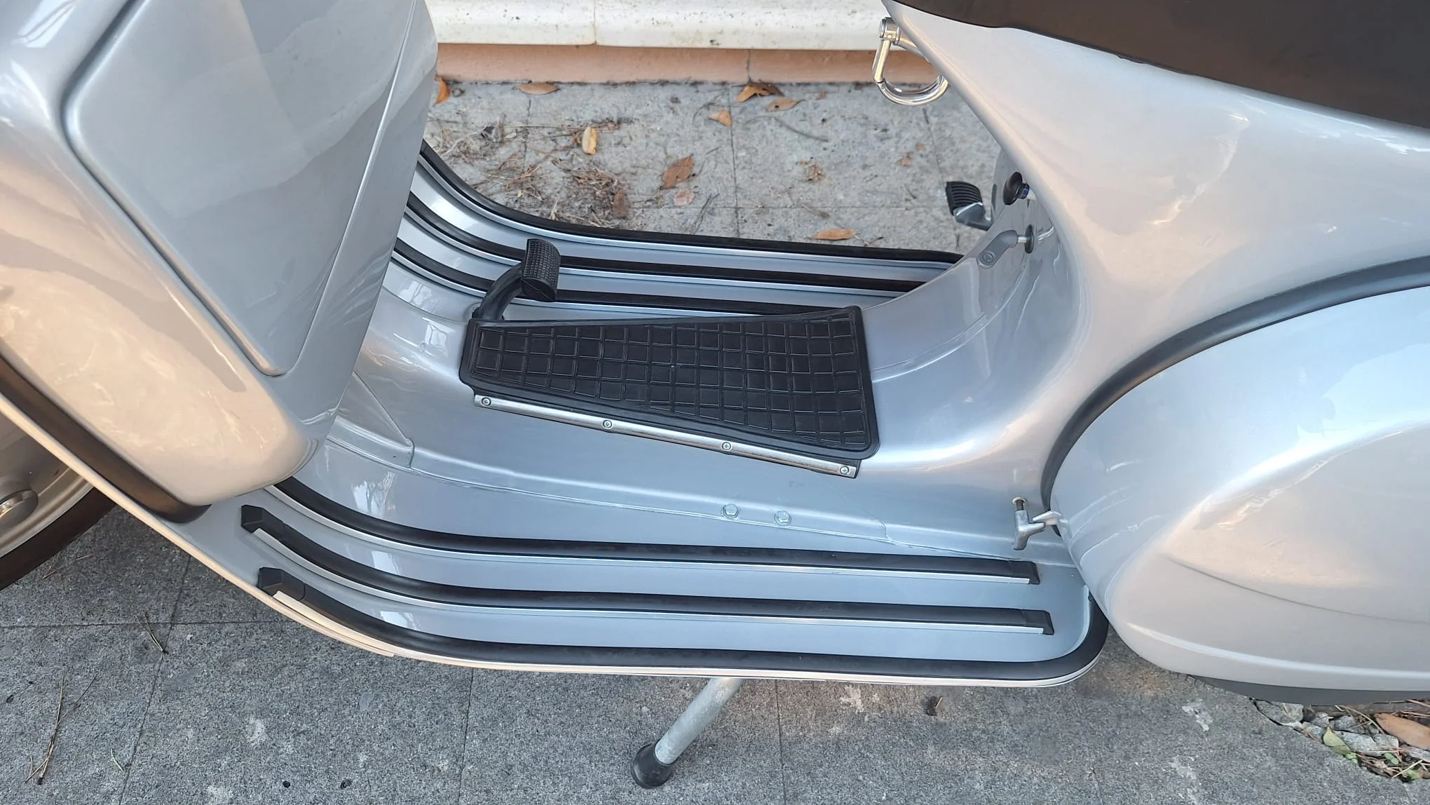 Vespa P125X 1979 — foto 23